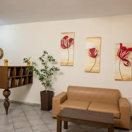 Lägenhetshotell Konstantinos & I 4*