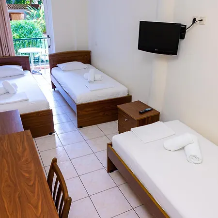 Konstantinos & I Lägenhetshotell