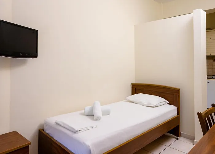 Konstantinos & I Aparthotel